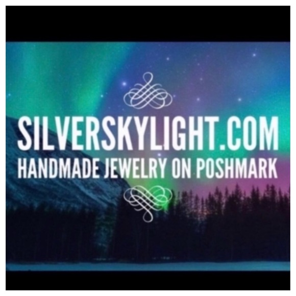 Genuine titanium aura crystal lava rock bracelet - Picture 10 of 10